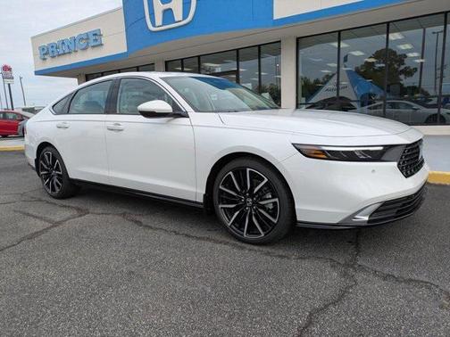 2025 Honda Accord Hybrid Touring