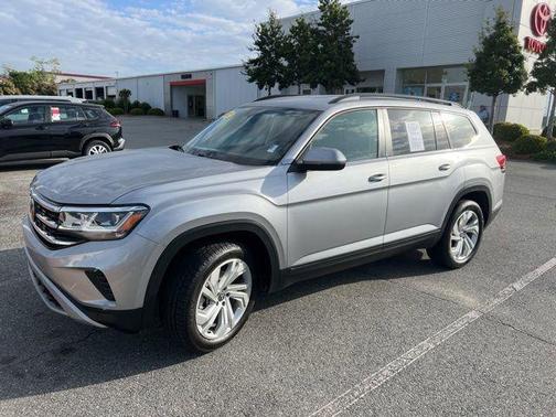 2022 Volkswagen Atlas 2.0T SE w/Technology