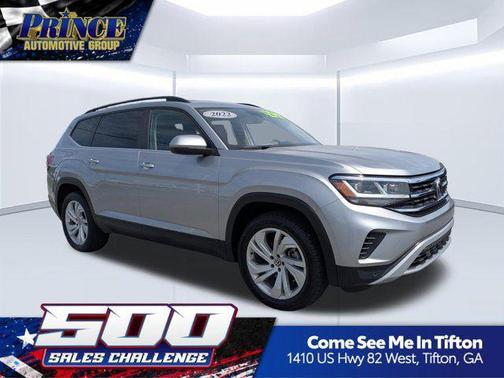 Silver Metallic 2022 Volkswagen Atlas 2.0T SE w/Technology