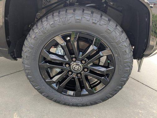 0202 2026 Toyota 4Runner Hybrid Platinum