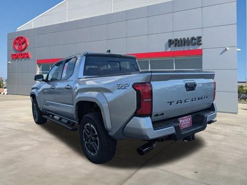 2024 Toyota Tacoma Hybrid TRD Sport
