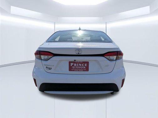 Super White 2021 Toyota Corolla LE