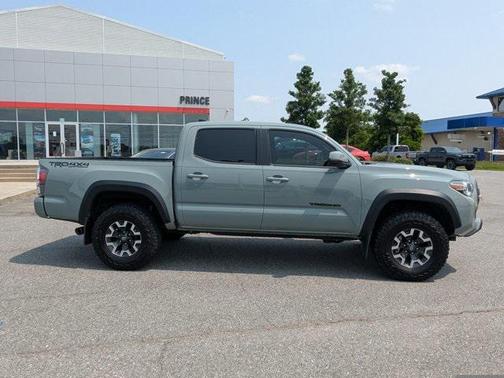 2023 Toyota Tacoma TRD Off Road