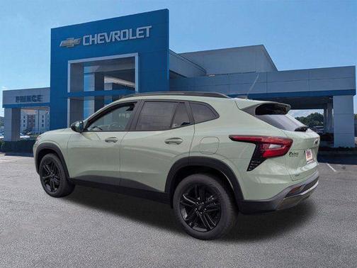 Cacti Green 2026 Chevrolet Trax FWD ACTIV