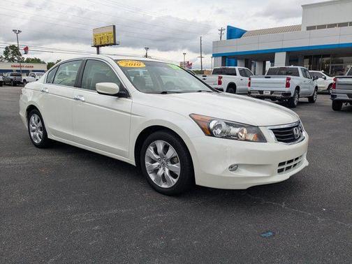 White Diamond Pearl 2010 Honda Accord EX-L