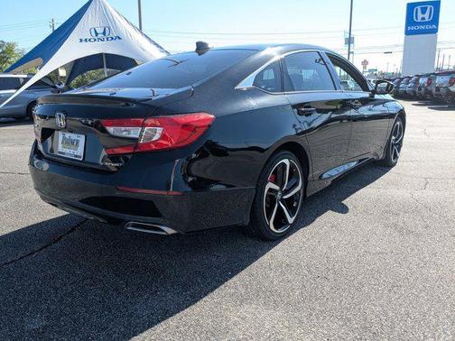 Crystal Black Pearl 2022 Honda Accord Sport 1.5T