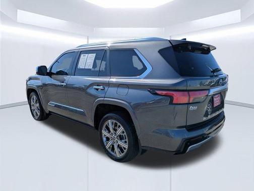2024 Toyota Sequoia Capstone