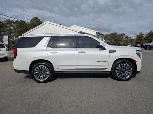 2024 GMC Yukon Denali Ultimate