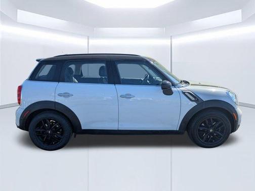 2015 MINI Countryman Cooper S