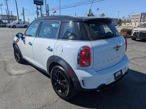 2015 MINI Countryman Cooper S