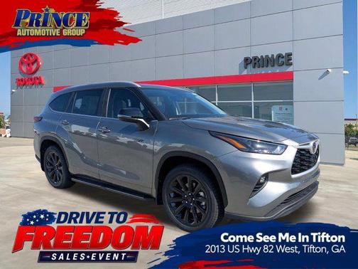 Heavy Metal 2026 Toyota Highlander XLE