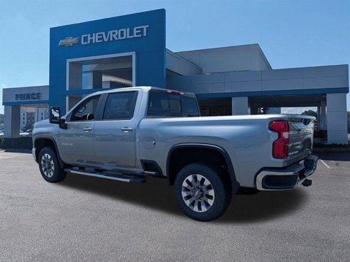 Sterling Gray Metallic 2026 Chevrolet Silverado 2500 LT