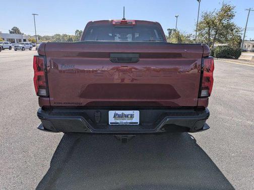 Radiant Red Tintcoat 2026 Chevrolet Colorado WT