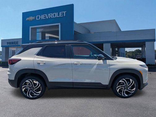 White Sands 2026 Chevrolet Trailblazer RS
