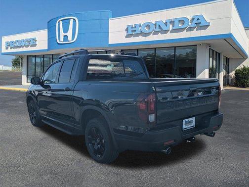 Crystal Black Pearl 2026 Honda Ridgeline Black