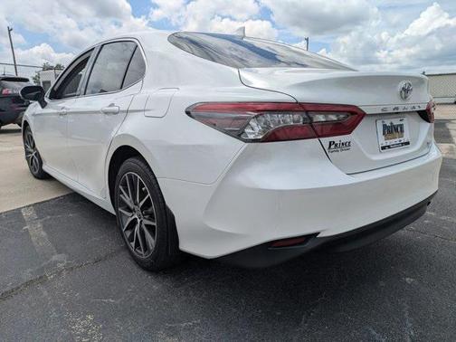 2023 Toyota Camry XLE