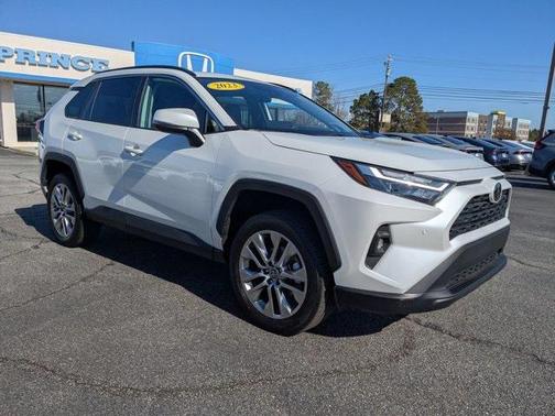 2023 Toyota RAV4 XLE Premium