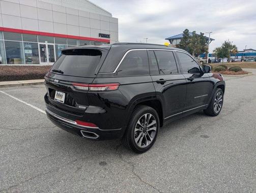 2024 Jeep Grand Cherokee Overland