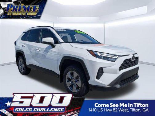 Ice Cap 2024 Toyota RAV4 XLE