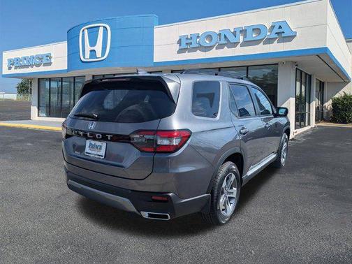 Modern Steel Metallic 2026 Honda Pilot EX-L