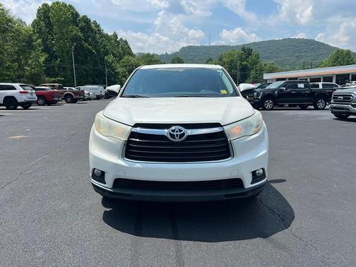 2014 Toyota Highlander LE Plus