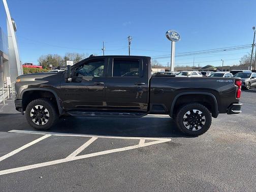 Oxford Brown Metallic 2020 Chevrolet Silverado 2500 Custom