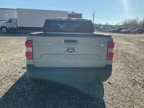 2023 Ford Maverick XL