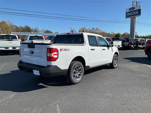 2025 Ford Maverick XLT