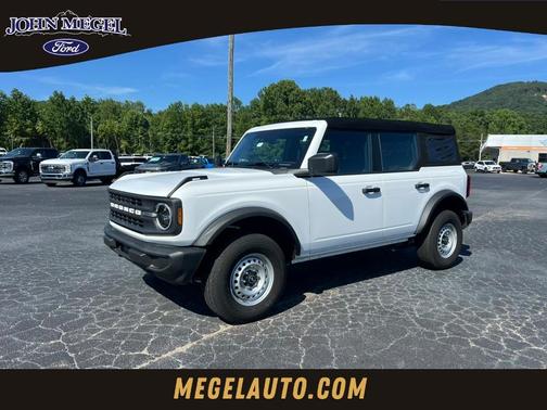 2025 Ford Bronco Base