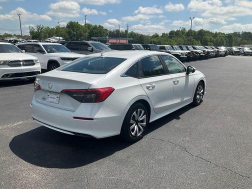 Platinum White Pearl 2022 Honda Civic LX