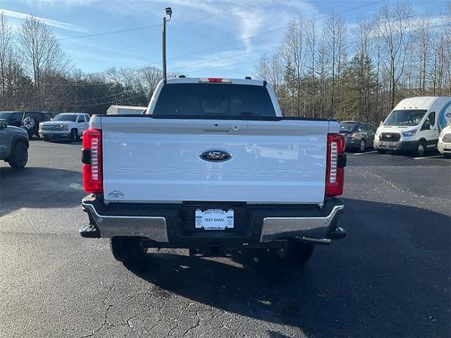 2026 Ford F-250 Lariat