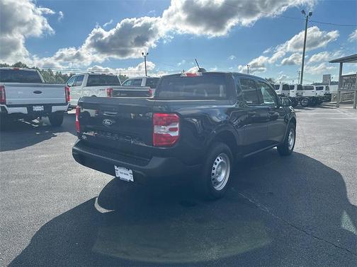 2025 Ford Maverick XL