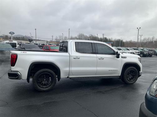 2022 GMC Sierra 1500 SLT