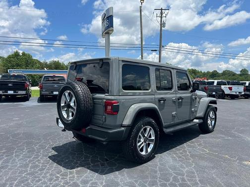 2021 Jeep Wrangler Unlimited Sahara