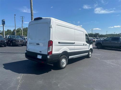2025 Ford Transit-250 148 WB Medium Roof Cargo