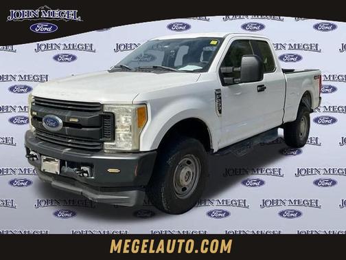 Oxford White 2017 Ford F-250 XL