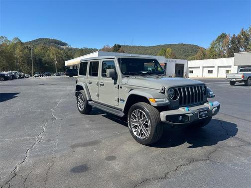 2022 Jeep Wrangler Unlimited 4xe Sahara