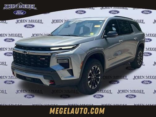 Sterling Gray Metallic 2025 Chevrolet Traverse Z71