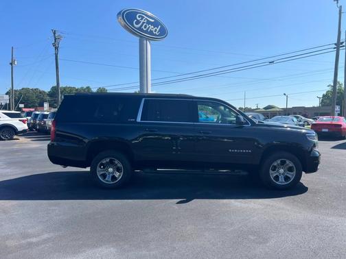 2017 Chevrolet Suburban LT
