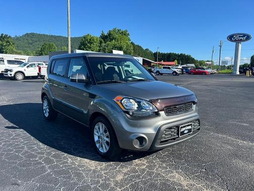 2013 Kia Soul +