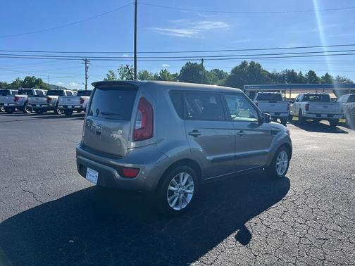 2013 Kia Soul +