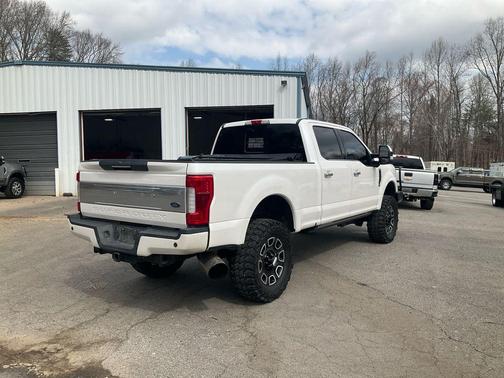 White Platinum Clearcoat Metallic 2019 Ford F-250 Limited