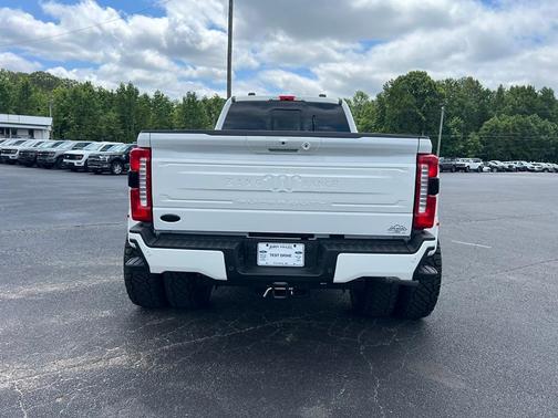 2025 Ford F-450 King Ranch