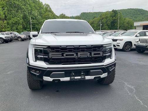 Oxford White 2024 Ford F-150 Raptor