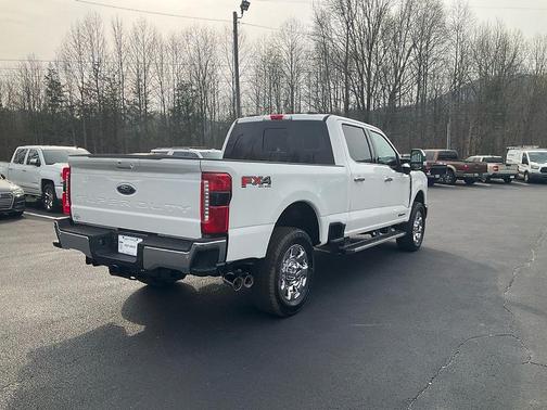 White Metallic 2026 Ford F-250 Lariat