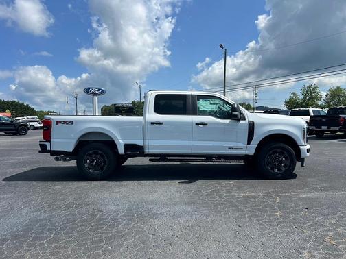 2025 Ford F-250 XL