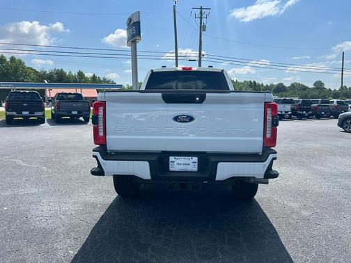 2025 Ford F-250 XL