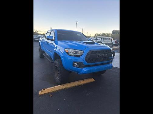2020 Toyota Tacoma TRD Sport