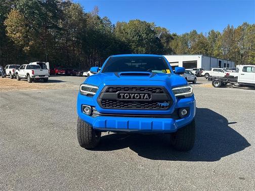 2020 Toyota Tacoma TRD Sport