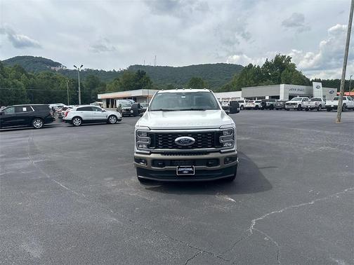 2026 Ford F-350 King Ranch